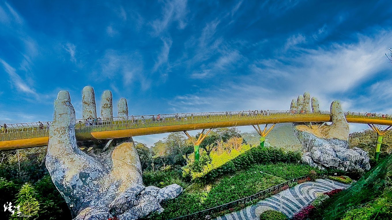 Golden bridge in Da Nang, Vietnam
